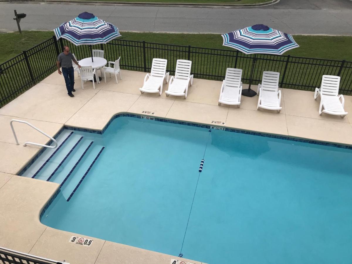 Baymont By Wyndham Lake Park Valdosta I75 Eksteriør billede